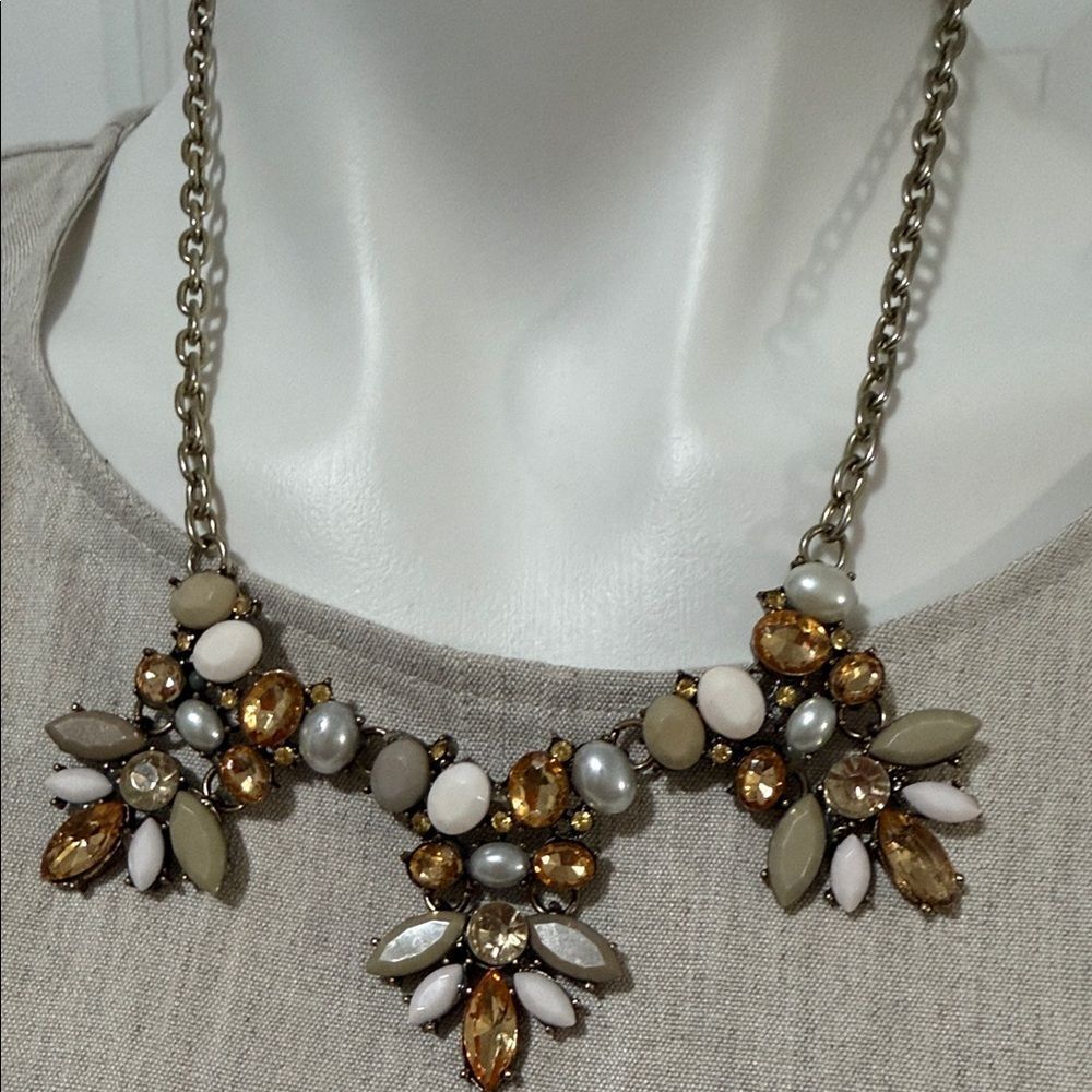 2 Cute Gold and Cream Floral Necklace - Picture 2 of 5